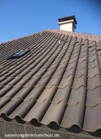 Dach historisch neu gedeckt